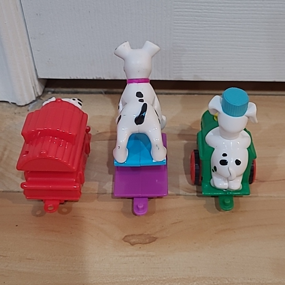 3 McDonald's Happy Meal 102 Dalmatians train toys from 2000 - Picture 3 of 3